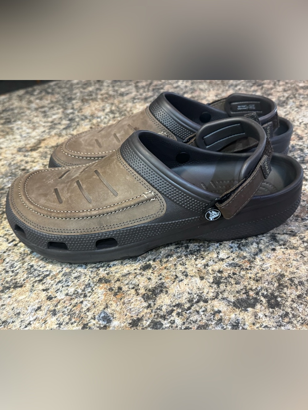 CROCS Yukon Vista II Leather Clogs Men’s Size 13 Brown Slip-On Sandals Fisherman